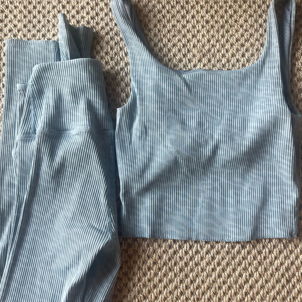 Carbon38 Blue Workout Set